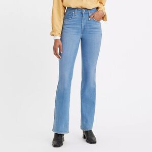 Levi's 725 High Rise Bootcut Jeans